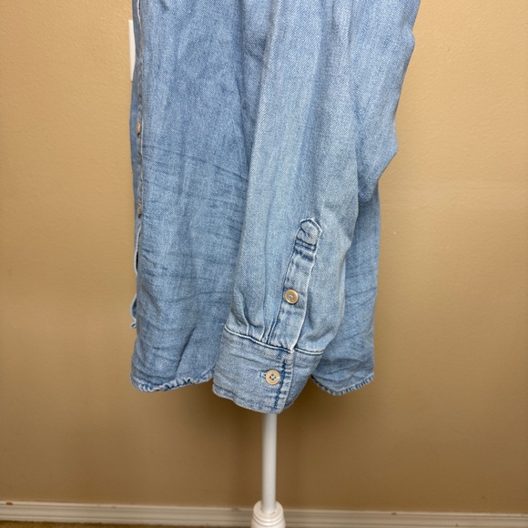 Aerie Denim Long Sleeve Oversized Shirt Size Medium - Picture 6 of 11
